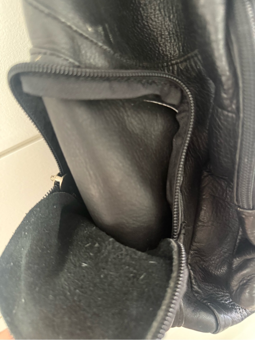 Vintage Leather Backpack Black Midsize Drawstring Pockets BuckleHeritage - Picture 6 of 16